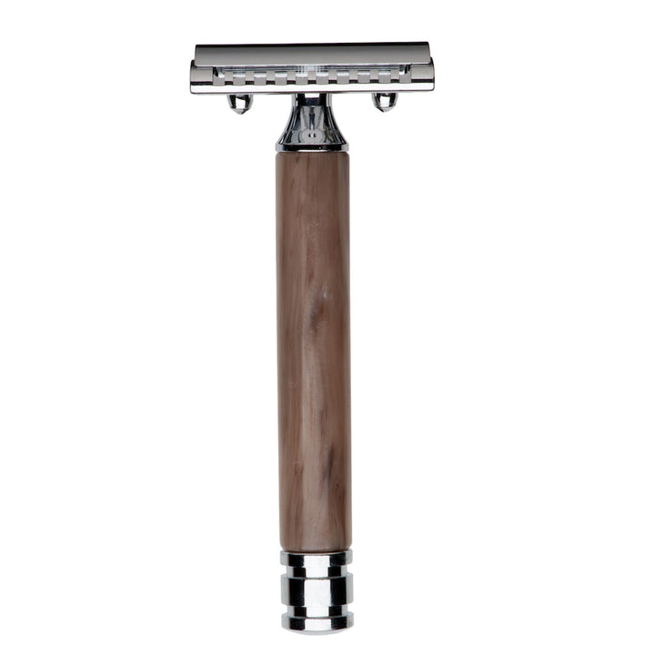 

Fatip Noble Horn Safety Razor with Horn Effect Gentle Head