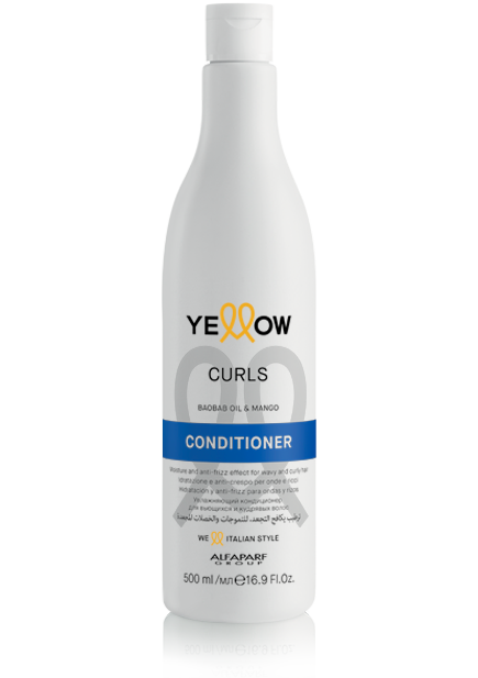 

The Alfaparf Yellow Curls Conditioner is a 500ml product that provides hydration and anti-frizz benefits for hair with waves and curls.