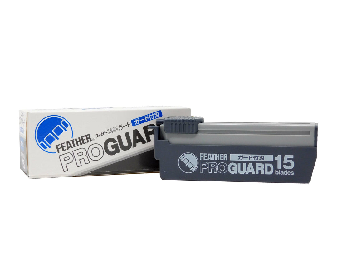 

Feather Pro Guard razor blades pack of 15 blades