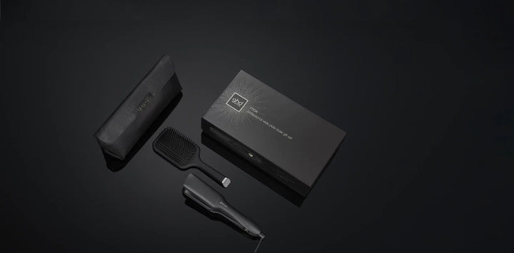 

Ghd Max Wide Plate Styler Gift Set: Max Hair Straightener. 