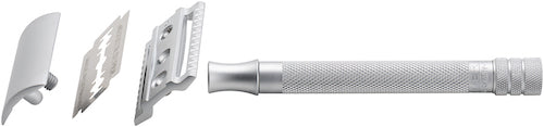 

Merkur Safety Razor 22 C Closed Comb Matte Chrome