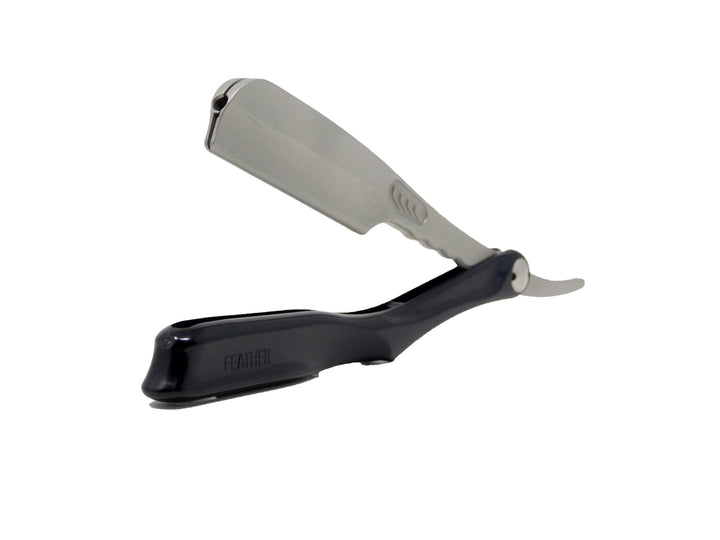 

Feather Razor Artist Club SS Black
