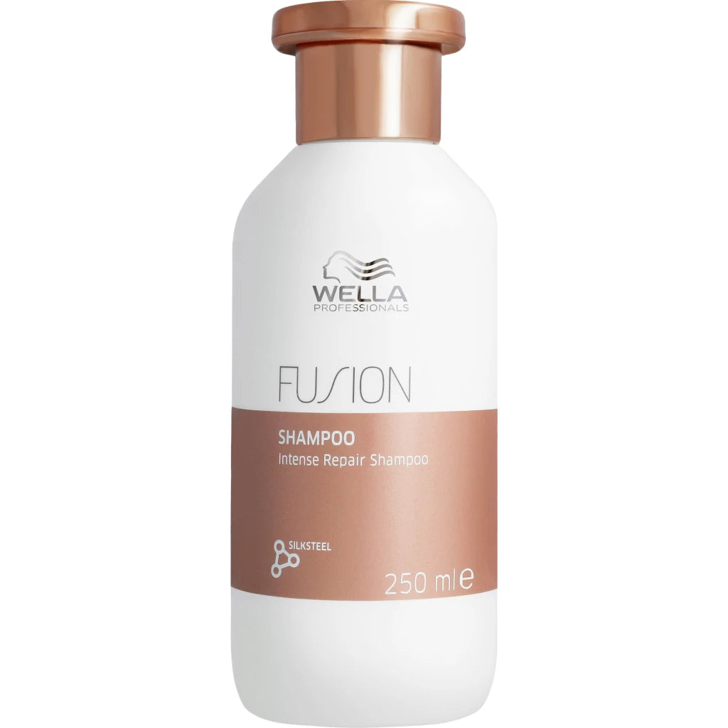 Wella Fusion Shampoo Riparatore Per Capelli Danneggiati 250 ml